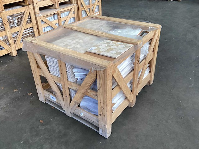 Natuursteen limestone beige mix 5x5 cm mozaïektegel 30x30 cm 100 stuks - afbeelding 7 van  7