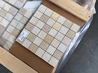 Natuursteen limestone beige mix 5x5 cm mozaïektegel 30x30 cm 225 stuks - afbeelding 2 van  7
