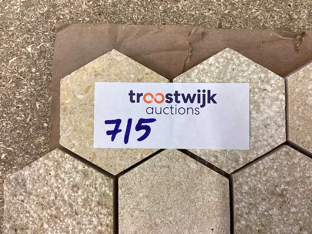 Natuursteen limestone beige mix hexagon 5x5 cm mozaïektegel 30x30 cm 19 stuks - afbeelding 4 van  7