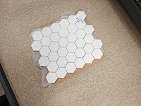 Natuursteen limestone wit hexagon 33x28 cm mozaïektegel 44 stuks - afbeelding 5 van  7