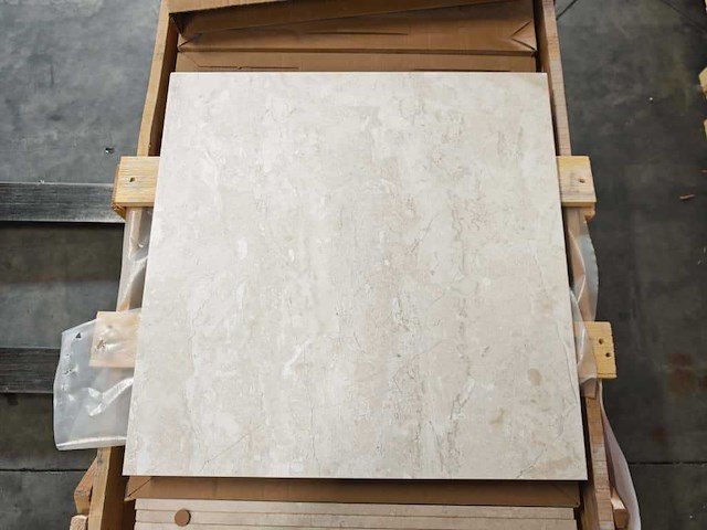 Natuursteen marmer beige gepolijst 60x60x1,5 cm tegels 43,2 m² - afbeelding 3 van  6