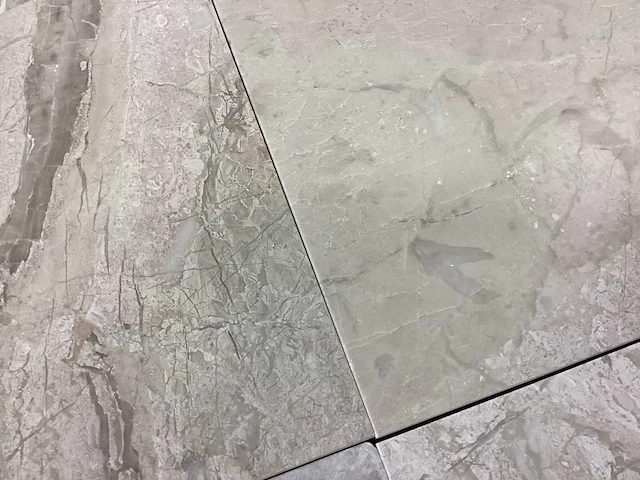 Natuursteen marmer beige gezoet 30,5x30,5 cm tegel 67 m² - afbeelding 4 van  15