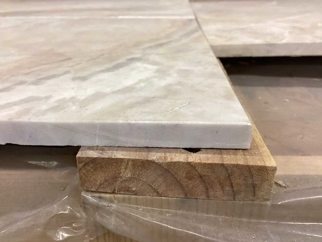 Natuursteen marmer beige gezoet 30,5x61 cm tegel 65,12 m² - afbeelding 4 van  14