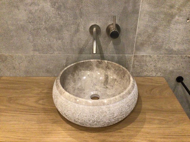 Natuursteen marmer beige wastafel 40,6x15 cm 2 stuks - afbeelding 1 van  5