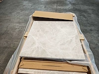 Natuursteen marmer creme 61x61 x2 cm tegel 41,31 m² - afbeelding 2 van  7