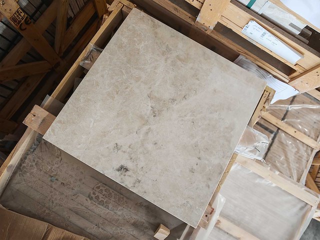 Natuursteen marmer creme gepolijst 60x60x2 cm tegels 48,6 m² - afbeelding 4 van  6