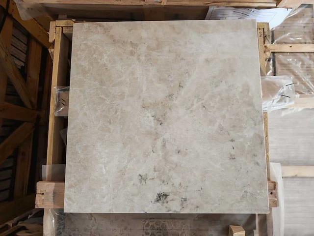Natuursteen marmer creme gepolijst 60x60x2 cm tegels 48,6 m² - afbeelding 2 van  6