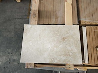 Natuursteen marmer creme honed 40,6x61x1,2 cm tegels 71,32 m² - afbeelding 2 van  6