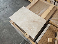 Natuursteen marmer creme honed 40,6x61x1,2 cm tegels 71,32 m² - afbeelding 3 van  6