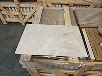 Natuursteen marmer creme honed 40,6x61x1,2 cm tegels 71,32 m² - afbeelding 1 van  6