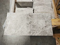 Natuursteen marmer grey gezoet 30,5x61x2 cm tegel 50,61 m² - afbeelding 1 van  13