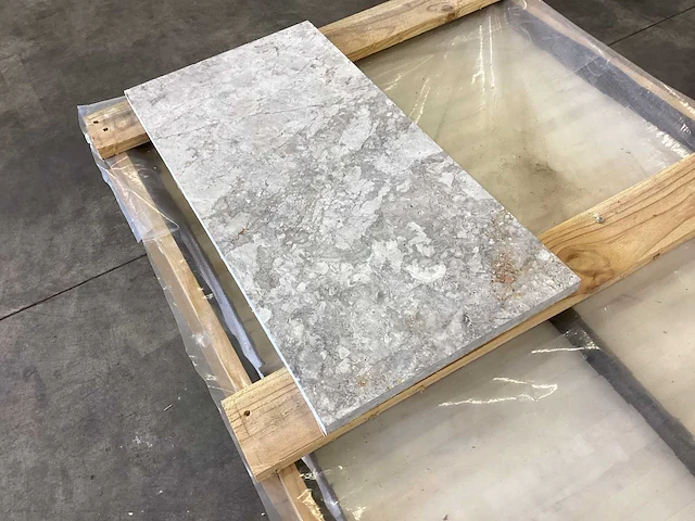 Natuursteen marmer grey honed 30,5x61 cm tegel 57,3 m² - afbeelding 6 van  17