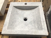 Natuursteen marmer grijs wastafel 45x46 cm - afbeelding 1 van  4