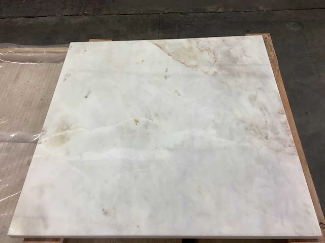 Natuursteen marmer wit calacatta 61x61 cm tegel 50,23 m² - afbeelding 3 van  16
