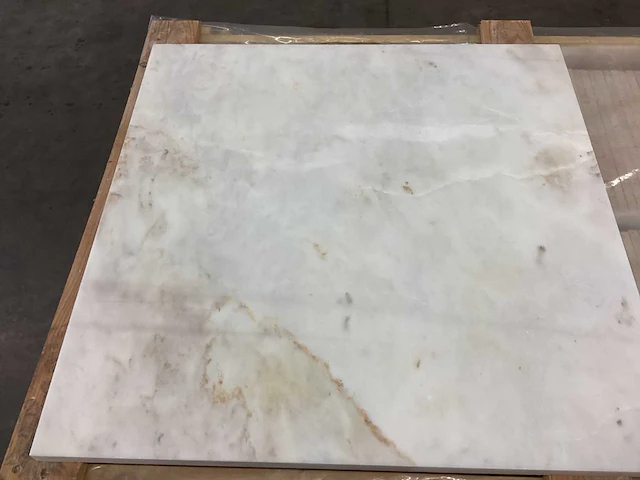Natuursteen marmer wit calacatta 61x61 cm tegel 50,23 m² - afbeelding 12 van  16