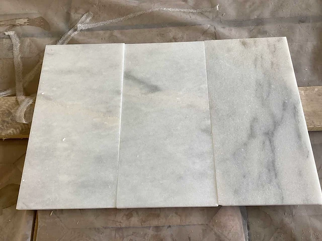 Natuursteen marmer wit gezoet vloertegel 15,2x30,5 cm 66 m² - afbeelding 2 van  15