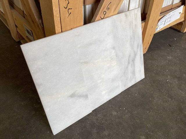 Natuursteen marmer wit gezoet vloertegel 15,2x30,5 cm 66 m² - afbeelding 11 van  15