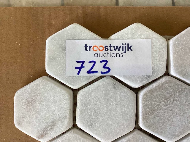 Natuursteen marmer wit hexagon mozaïektegel 28x33,5 cm 225 stuks - afbeelding 2 van  7