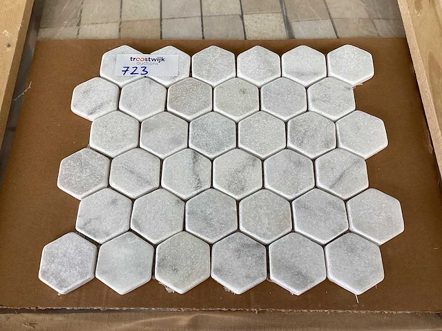 Natuursteen marmer wit hexagon mozaïektegel 28x33,5 cm 225 stuks - afbeelding 1 van  7