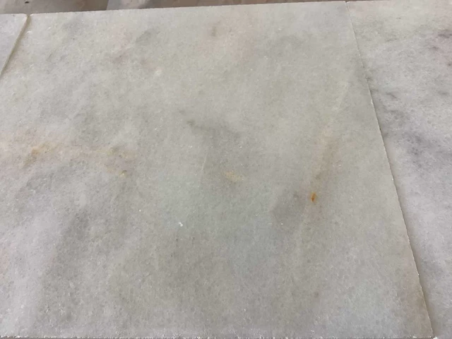 Natuursteen marmer wit honed 20x20x1,2 cm tegel 25 m² - afbeelding 4 van  13