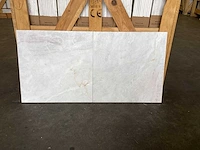 Natuursteen marmer wit honed 45,7x45,7 cm tegel 45 m² - afbeelding 8 van  15