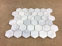 Natuursteen marmer wit honed hexagon mozaïektegel 26,5x30,5 cm 5,25 m² - afbeelding 3 van  3