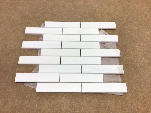 Natuursteen marmer wit mozaïektegel 30,5x30,5 cm 4,84 m² - afbeelding 2 van  3
