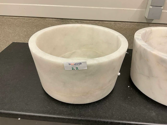 Natuursteen marmer wit waskom 40x21 cm - afbeelding 1 van  2