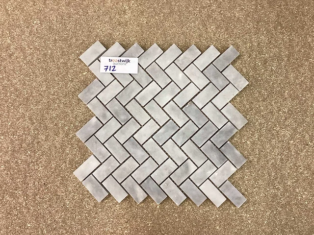 Natuursteen marmer wit/grijs visgraat mozaïektegel 31.5x30 cm 20 stuks - afbeelding 2 van  7