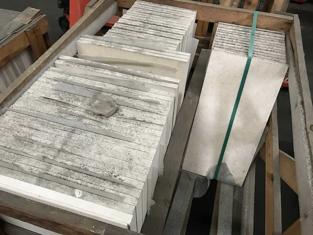Natuursteen mirabelle verzoet ca 146,2 m2 - afbeelding 5 van  7