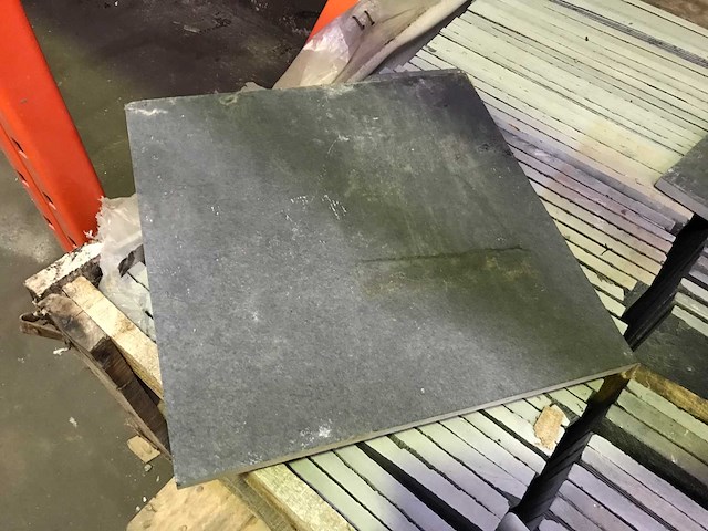 Natuursteen tegels 16,6 m2 - afbeelding 3 van  4