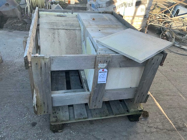 Natuursteen tegels ca 10,4 m2 - afbeelding 4 van  4