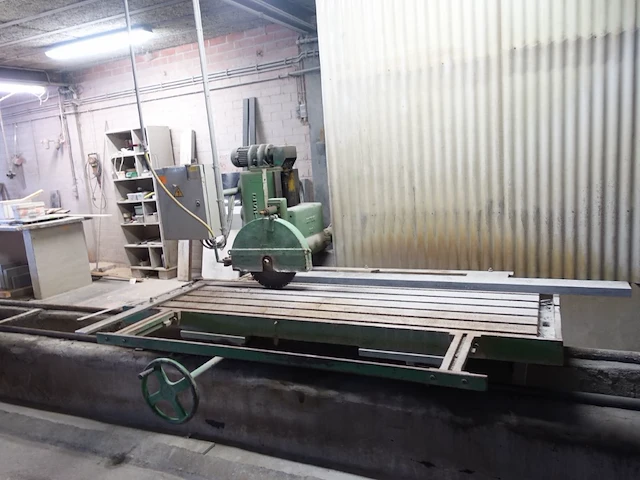 Natuursteenzaagmachine estom - afbeelding 2 van  7