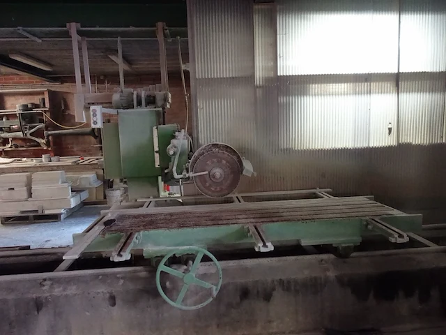 Natuursteenzaagmachine estom - afbeelding 3 van  6