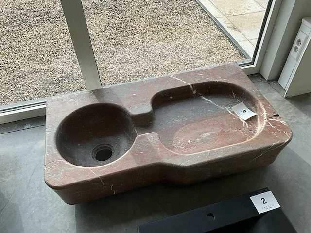 Natuurstenen waskom - afbeelding 1 van  3