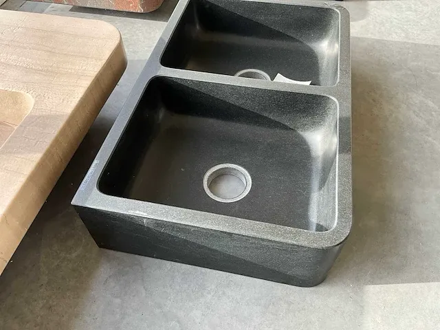 Natuurstenen waskom - afbeelding 3 van  3