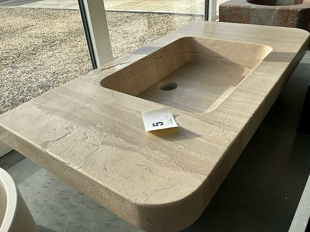 Natuurstenen waskom - afbeelding 3 van  3