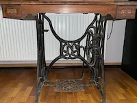 Naumann naaimachine - afbeelding 4 van  4