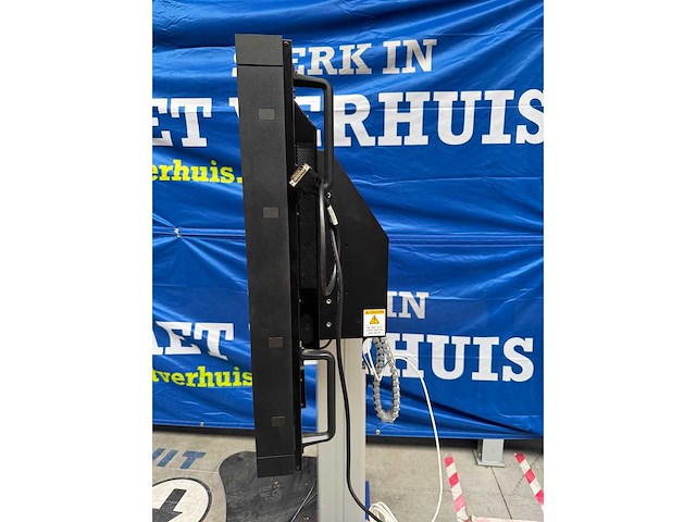 Nec multisync p552 55” lcd display - afbeelding 7 van  7