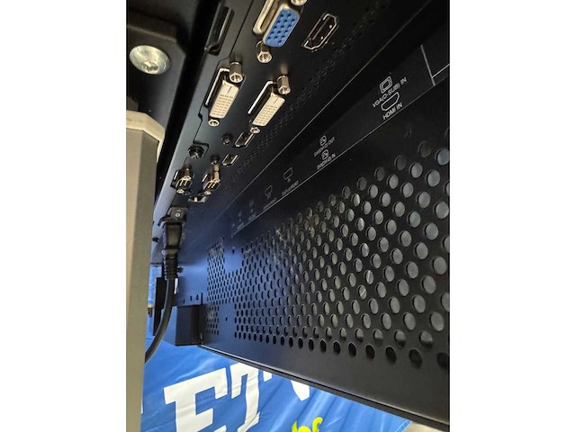 Nec multisync p552 55” lcd display - afbeelding 6 van  6