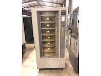 Necta - brood - vending machine - afbeelding 1 van  4