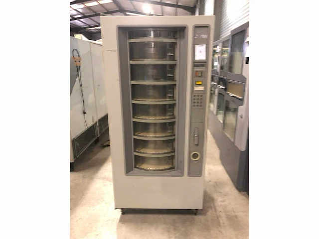 Necta - brood - vending machine - afbeelding 4 van  4
