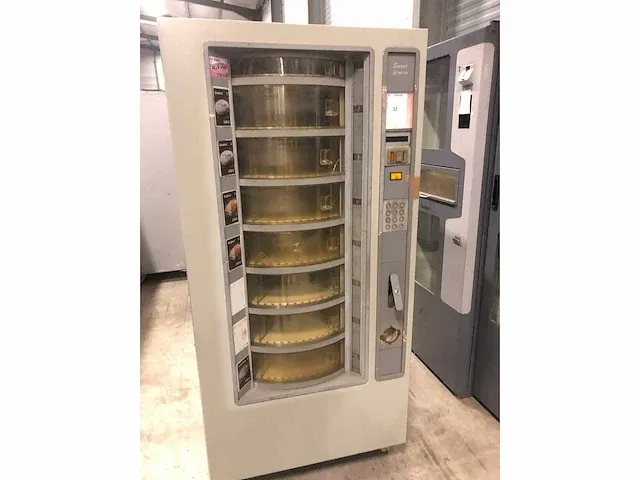 Necta - brood - vending machine - afbeelding 1 van  3
