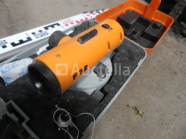 Nedo f-type roterende laserwaterpas - afbeelding 3 van  6