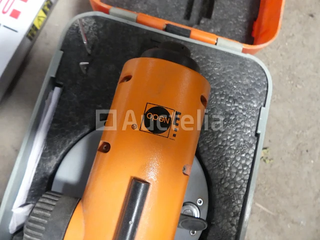 Nedo f-type roterende laserwaterpas - afbeelding 5 van  6