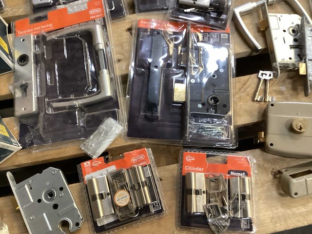 Nemef mix kavel diverse sloten en cilinders - afbeelding 4 van  8