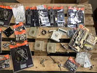 Nemef mix kavel diverse sloten en cilinders - afbeelding 1 van  7