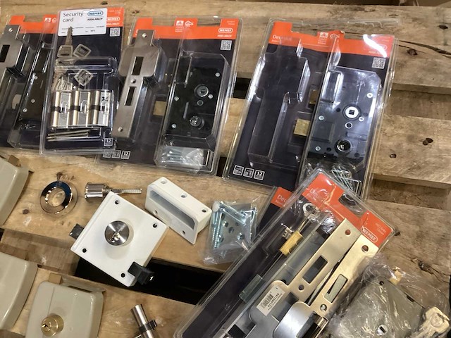 Nemef mix kavel diverse sloten en cilinders - afbeelding 3 van  7