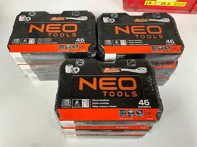 Neo tools doppenset 46 delig (9x) - afbeelding 1 van  4