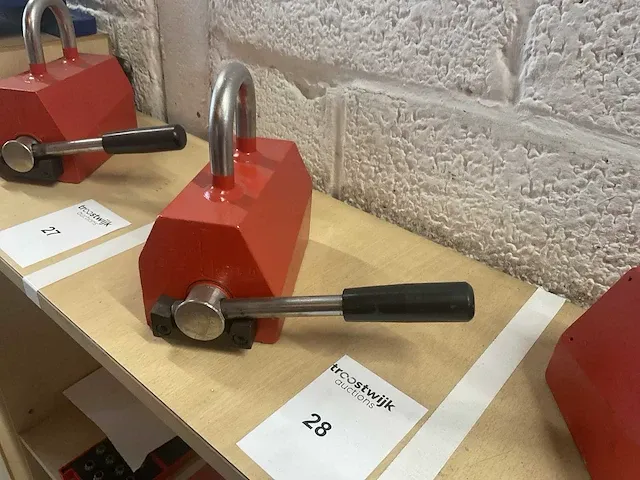 Neolift hijsmagneet capaciteit 250kg - afbeelding 3 van  3